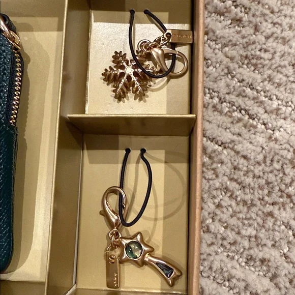 Coach Forest Green Wristlet and Charm Set - Picture 3 of 5